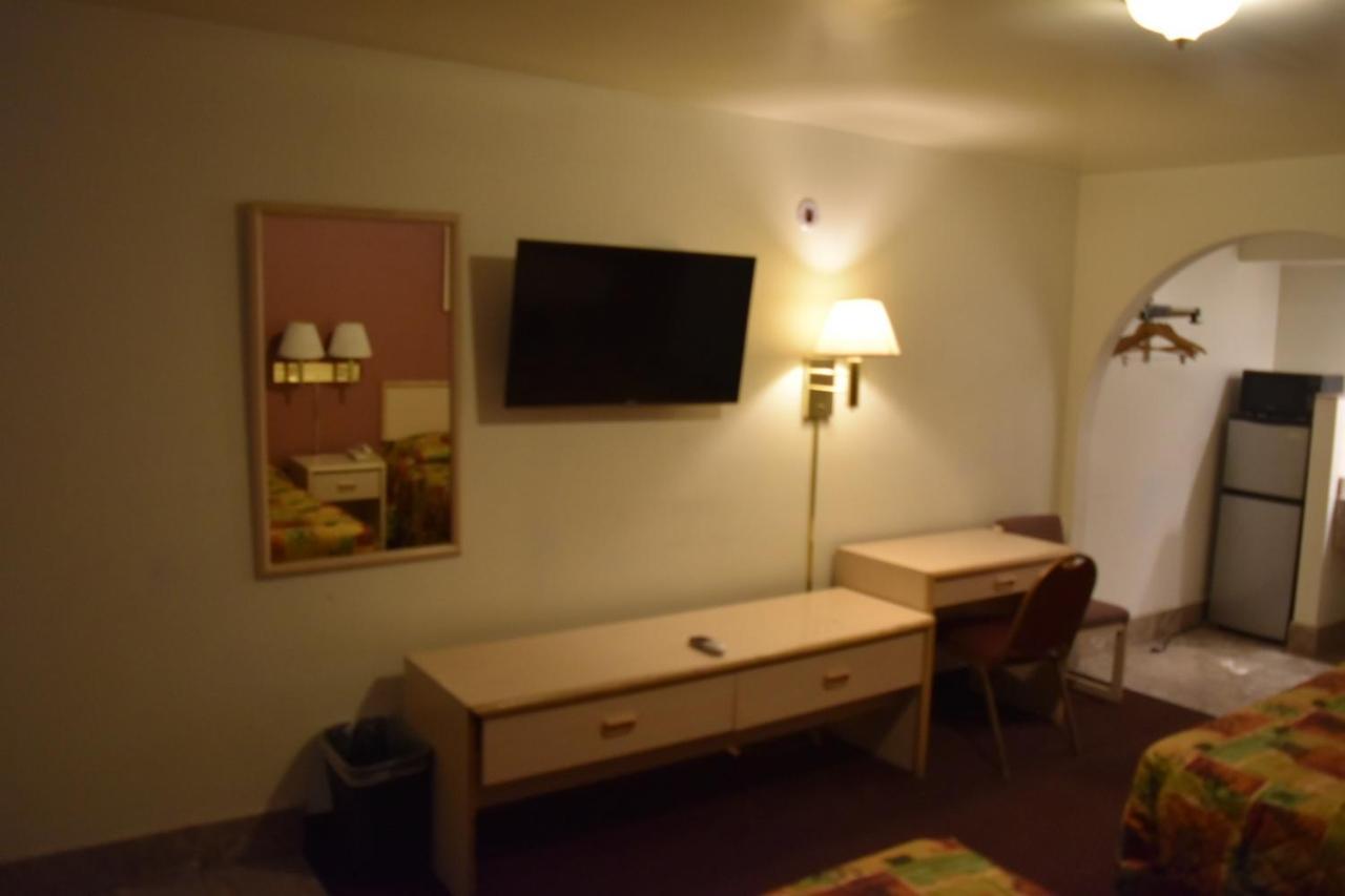 Travelodge By Wyndham Farmington Ngoại thất bức ảnh